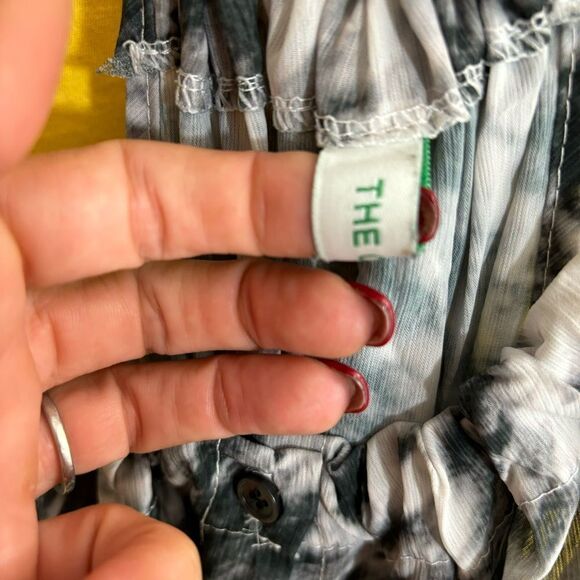 Ladies The Open Brand Black and White Tie Dye Long Button Front Swim Cover Up - Picture 9 of 13